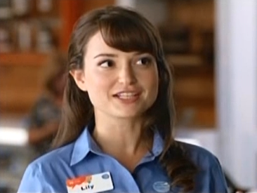 beautiful actress in at t lily ads is milana vayntrub